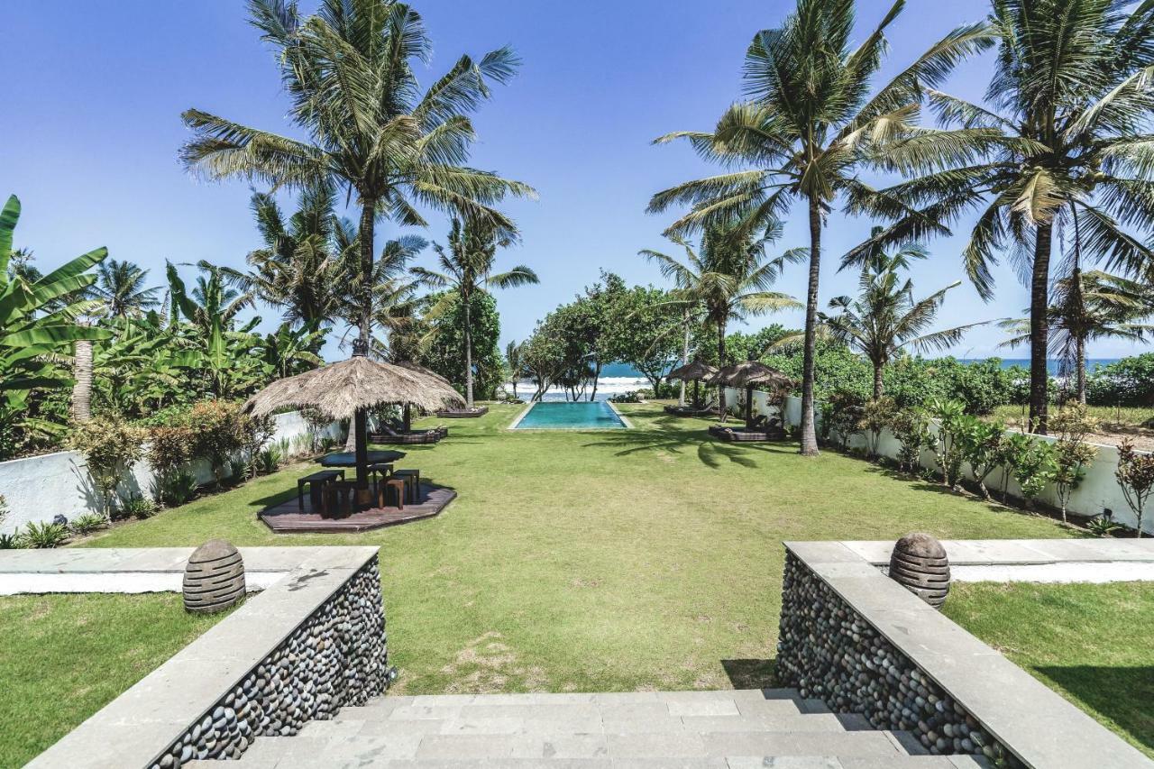 Pantai Hitam Villa Табанан Экстерьер фото